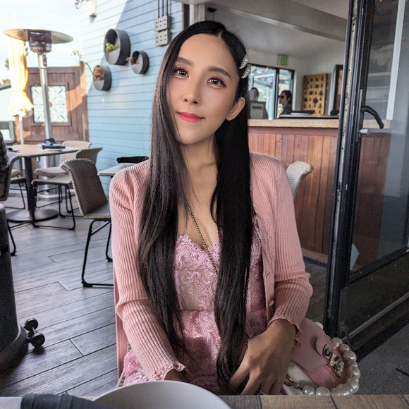 Meet your Posher, Helena - Picture 6 of 16